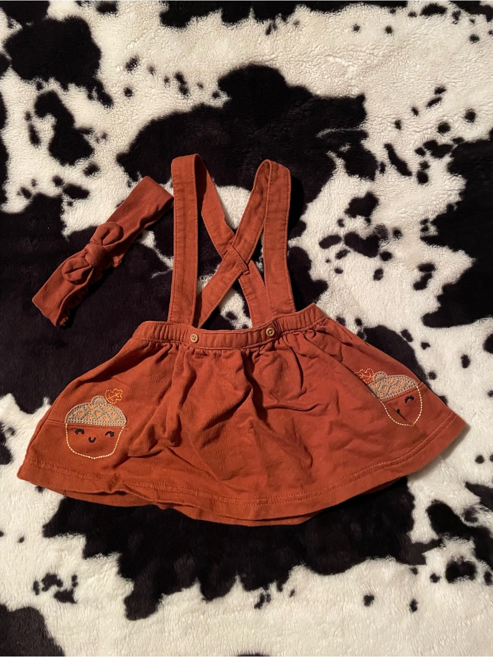 Carter’s Acorn Infant / Baby Suspender Skirt with Bow Size 9 Months